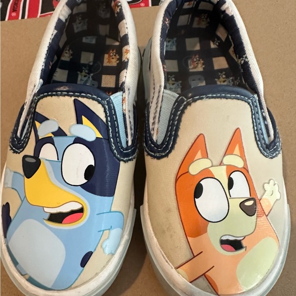 Ground Up Other - Kids Slip-On Shoes - Bluey and Bingo